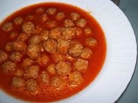 Dağılmayan Sulu Köfte Tarifi ve Malzemeleri