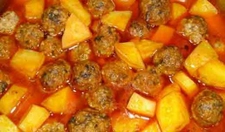 Etli Bulgurlu Sulu Köfte Tarifi ve Malzemeleri